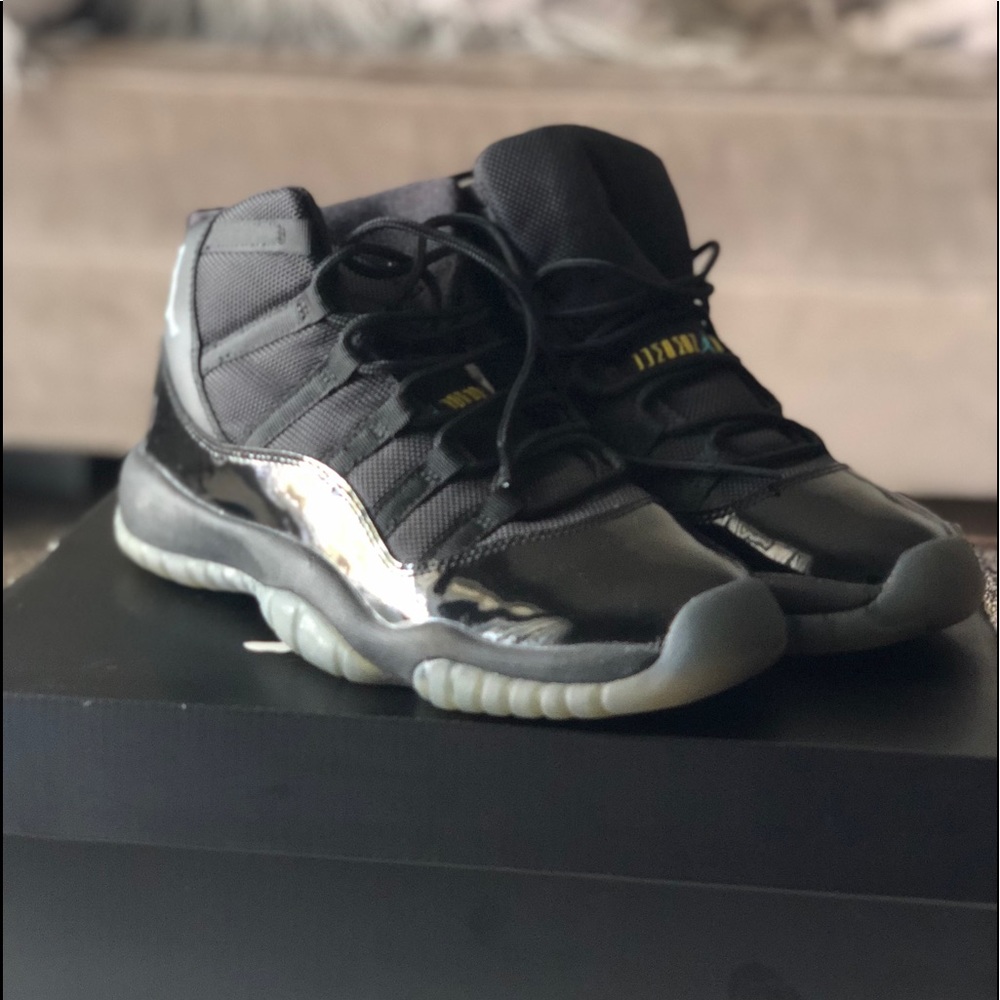Air Jordan grade school